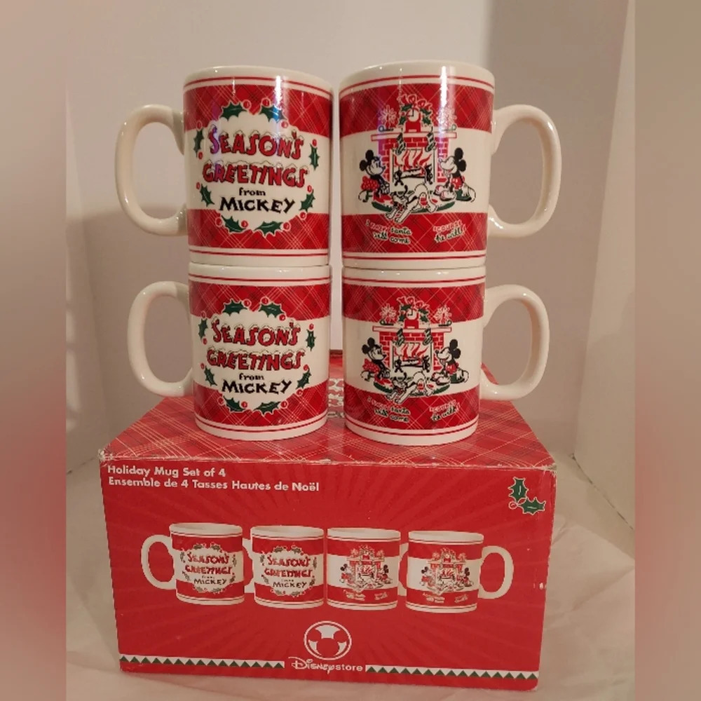 Disney Store Our Family Tree A Holiday Celebration Holiday Mug Set of 4